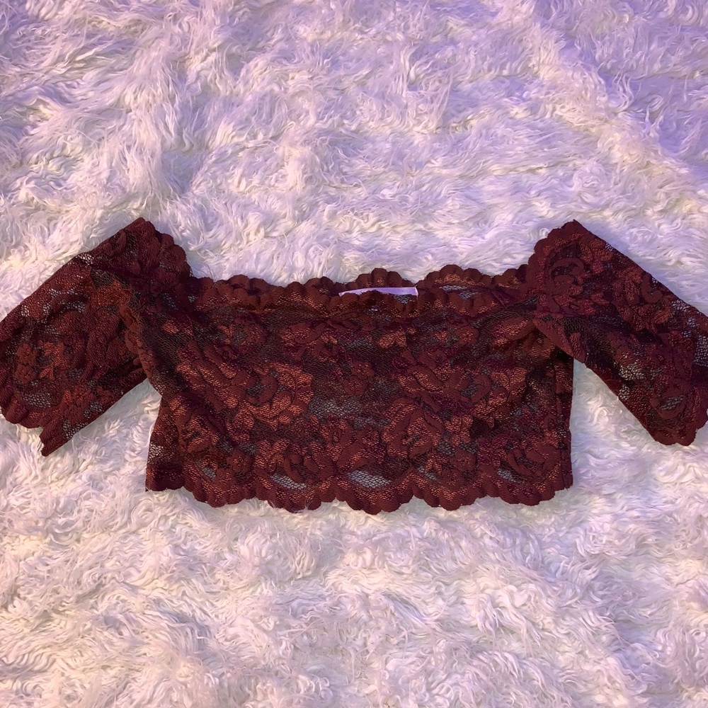 Cropped floral top